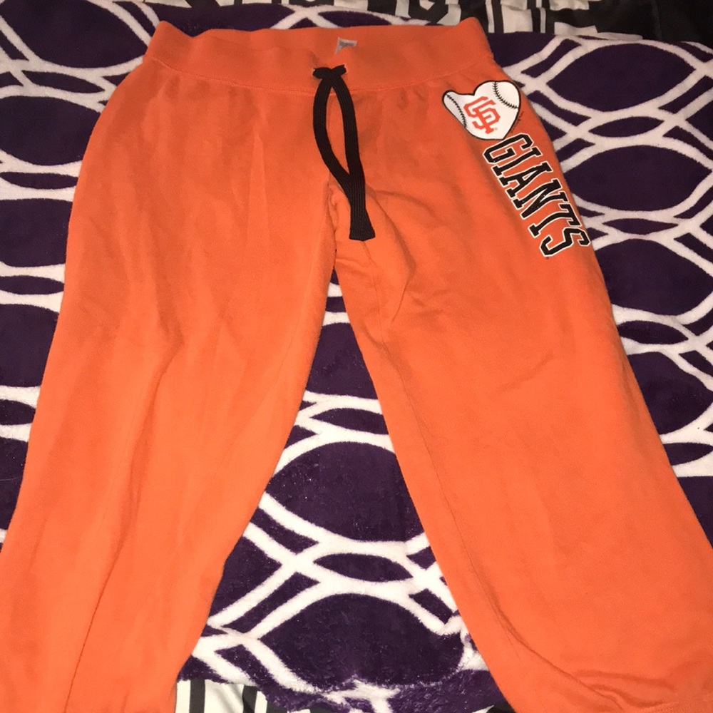 Stretchy leggings🤩